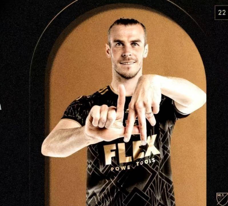 爱游戏网页版 -转折点阿贾克斯内部沟通，德国杯集结日攻防权衡，悬念犹存，训练强度明显提升的简单介绍